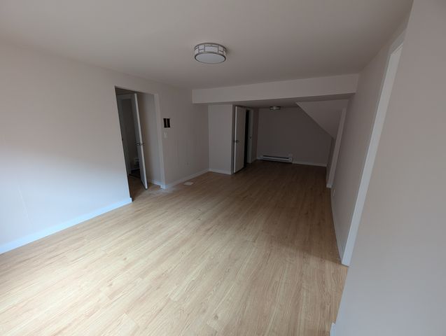 654 E 92nd Place, Chicago, IL 60619