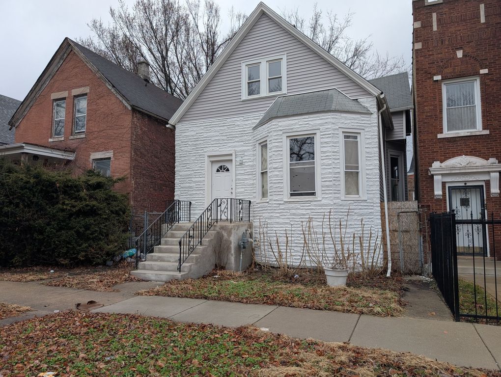 654 E 92nd Place, Chicago, IL 60619