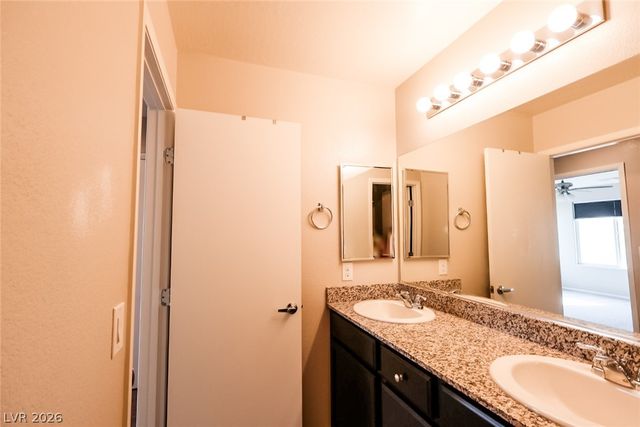 7230 Halo Falls Street, North Las Vegas, NV 89084