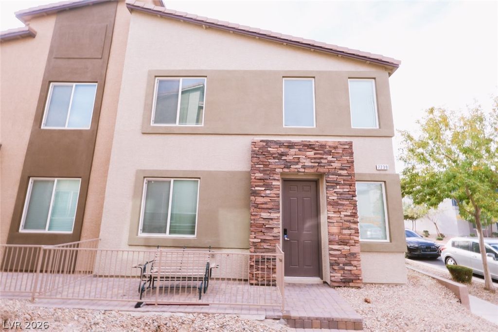 7230 Halo Falls Street, North Las Vegas, NV 89084 — photo 2