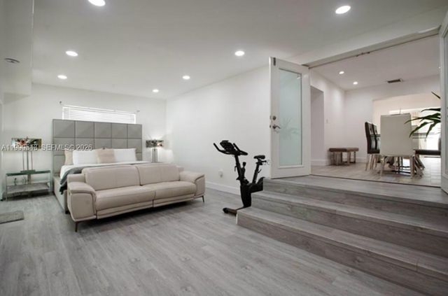 3675 SW 26th St, Miami, FL 33133