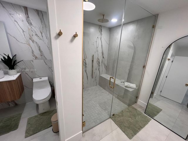 3675 SW 26th St, Miami, FL 33133