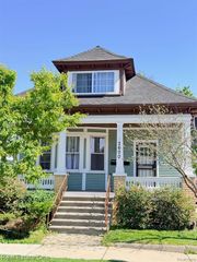 2600 Zinow Street, Hamtramck, MI 48212