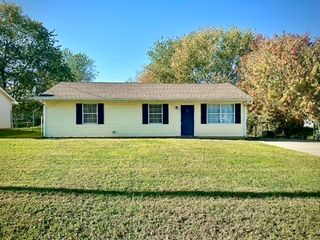 120 New Gritton Ave, Oak Grove, KY 42262