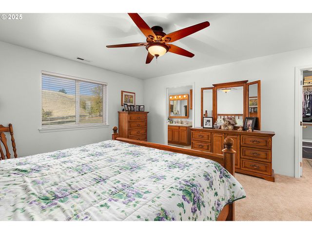 178 DOVETAIL Ln, Sutherlin, OR 97479