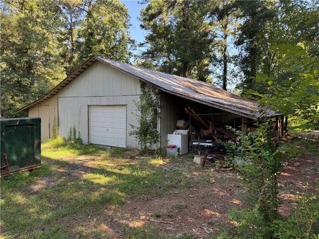 2535 Old Cartersville Road, Dallas, GA 30132