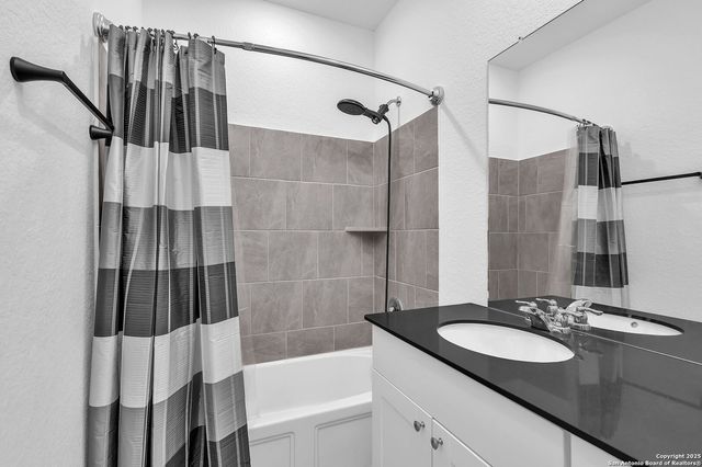 13724 Barn Door, San Antonio, TX 78252