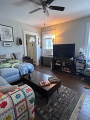 29 Mckenn St. 1B, Waltham, MA 02453