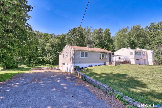 12 Knapp Drive, Prospect, CT 06712