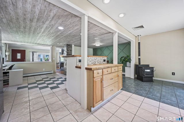 12 Knapp Drive, Prospect, CT 06712