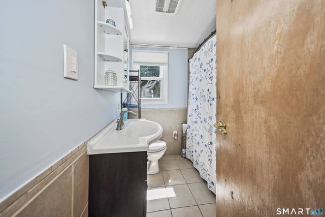 12 Knapp Drive, Prospect, CT 06712