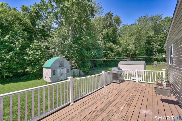 12 Knapp Drive, Prospect, CT 06712