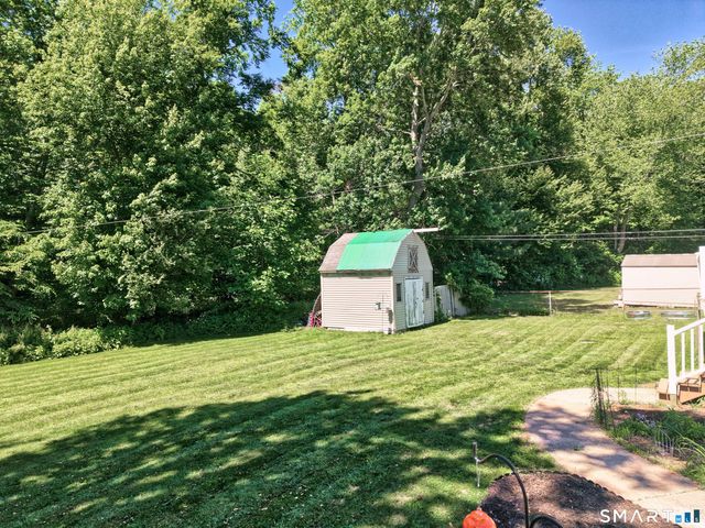 12 Knapp Drive, Prospect, CT 06712