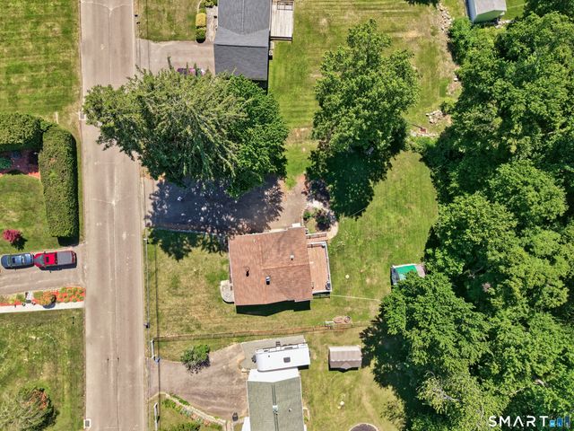 12 Knapp Drive, Prospect, CT 06712