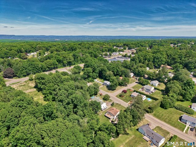 12 Knapp Drive, Prospect, CT 06712