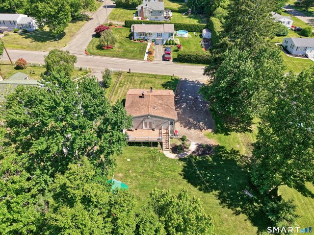 12 Knapp Drive, Prospect, CT 06712