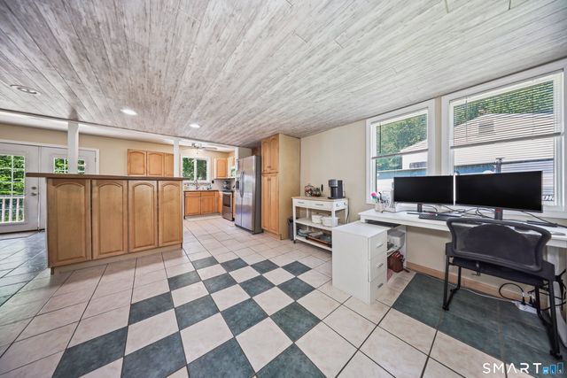 12 Knapp Drive, Prospect, CT 06712