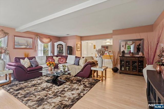 22 Cherbourg Drive, West Milford, NJ 07480