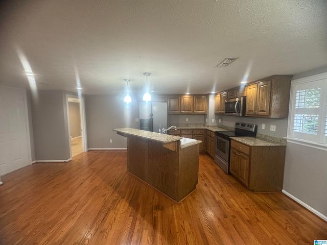 707 E 9TH STREET, Anniston, AL 36207