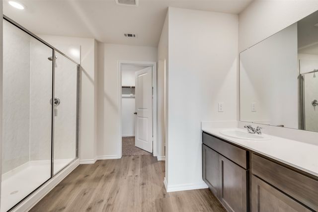 1131 Elijah Way, Dallas, TX 75253