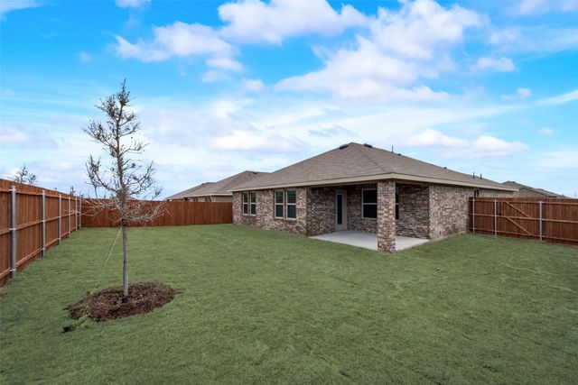 1131 Elijah Way, Dallas, TX 75253