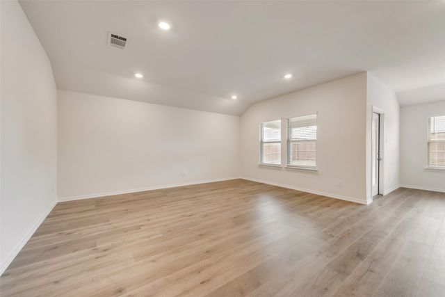 1131 Elijah Way, Dallas, TX 75253