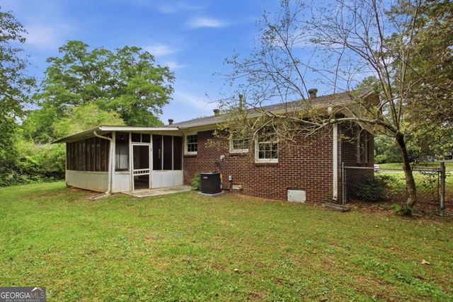 207 Oldenburg Drive, Riverdale, GA 30274