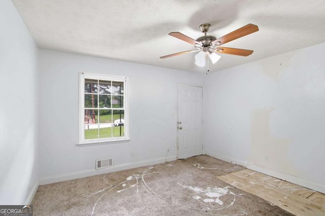 207 Oldenburg Drive, Riverdale, GA 30274