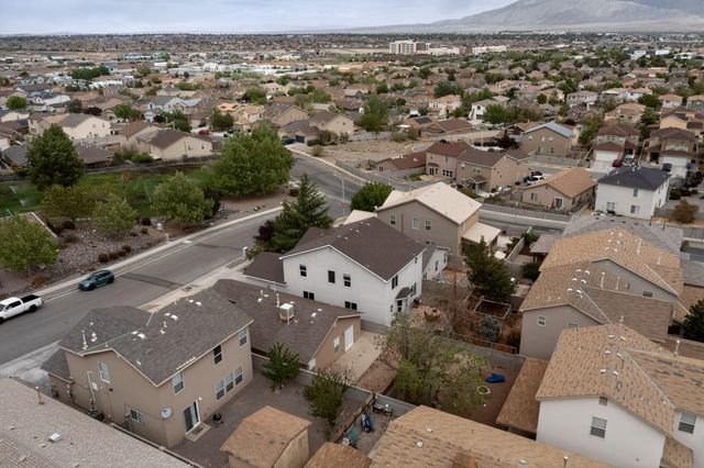 6048 Park Hill Avenue NW, Albuquerque, NM 87114