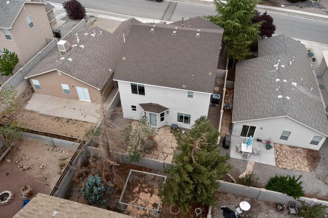 6048 Park Hill Avenue NW, Albuquerque, NM 87114