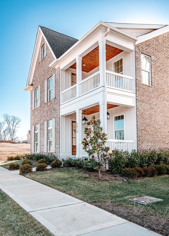 2013 Hector Drive, Thompsons Station, TN 37179