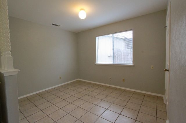 7900 Whitsun DR, Austin, TX 78749