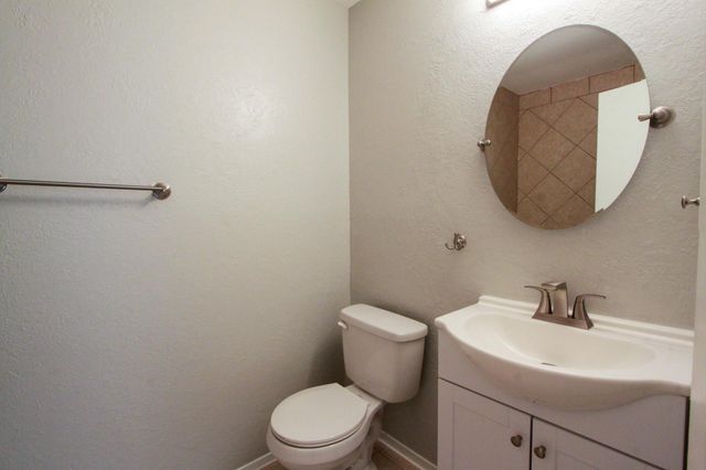 7900 Whitsun DR, Austin, TX 78749