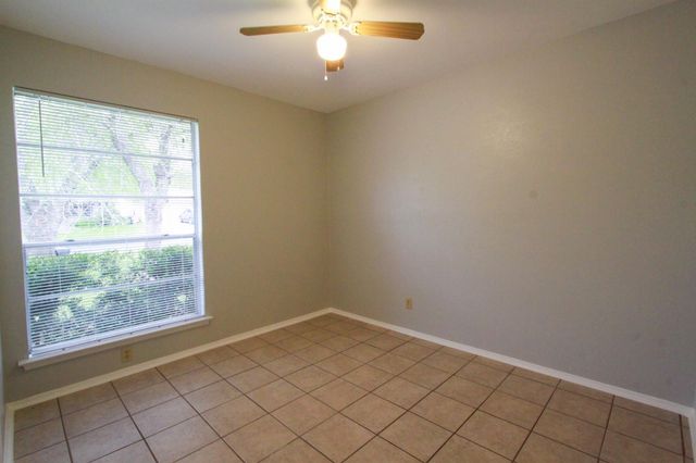 7900 Whitsun DR, Austin, TX 78749