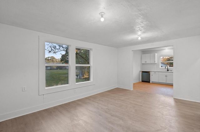 2027 Scott Street, La Marque, TX 77568