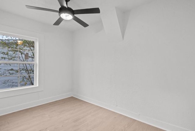 2027 Scott Street, La Marque, TX 77568