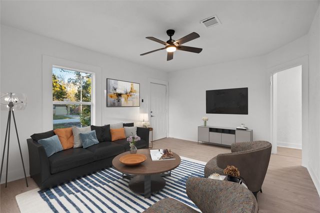 2027 Scott Street, La Marque, TX 77568