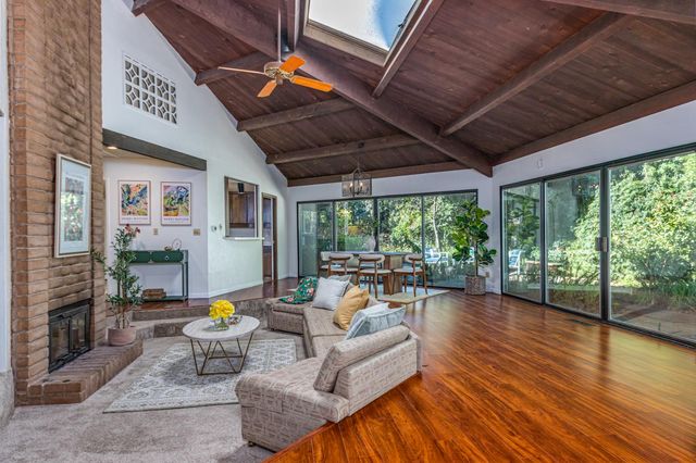 1744 Danielson Ct, Carmichael, CA 95608