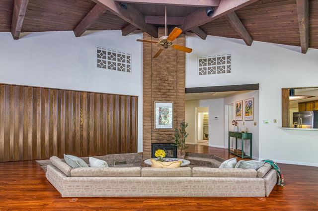 1744 Danielson Ct, Carmichael, CA 95608