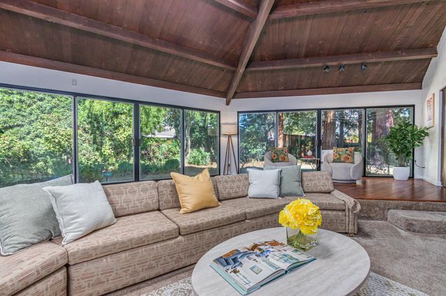 1744 Danielson Ct, Carmichael, CA 95608