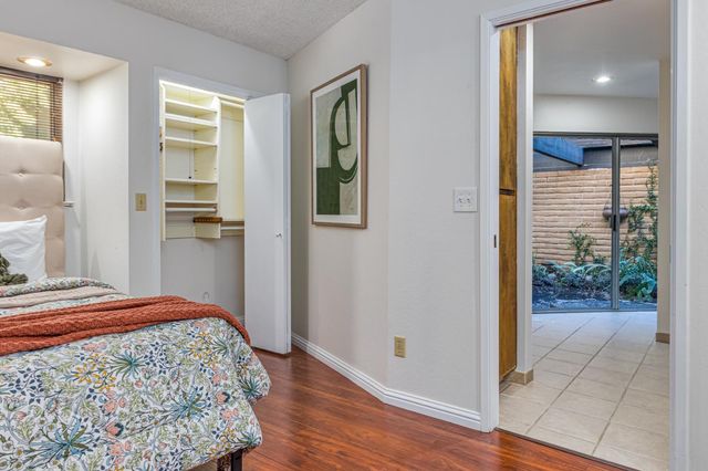 1744 Danielson Ct, Carmichael, CA 95608