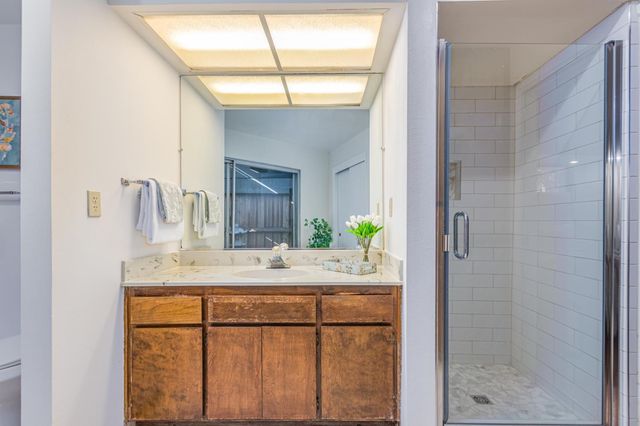 1744 Danielson Ct, Carmichael, CA 95608