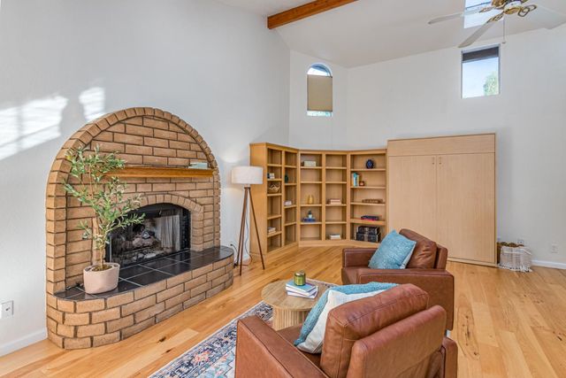 1744 Danielson Ct, Carmichael, CA 95608