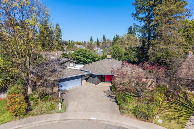 1744 Danielson Ct, Carmichael, CA 95608