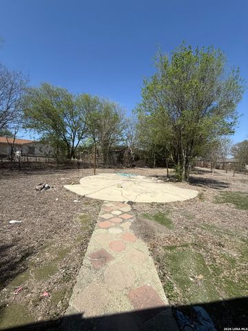 6067 Castle Queen, San Antonio, TX 78218