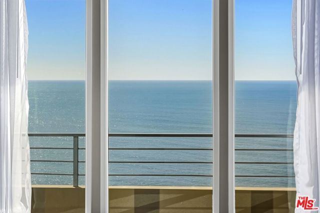 18065 Coastline Drive 3, Malibu, CA 90265