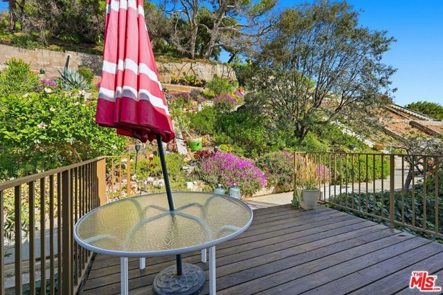 18065 Coastline Drive 3, Malibu, CA 90265