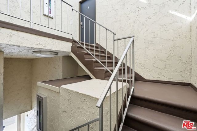 18065 Coastline Drive 3, Malibu, CA 90265