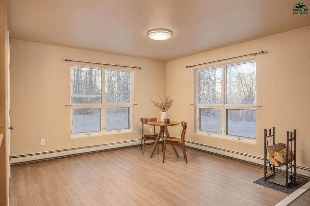 700 WAYNE WILLIAMS LANE, Fairbanks, AK 99712