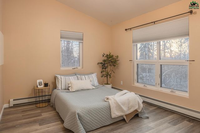 700 WAYNE WILLIAMS LANE, Fairbanks, AK 99712